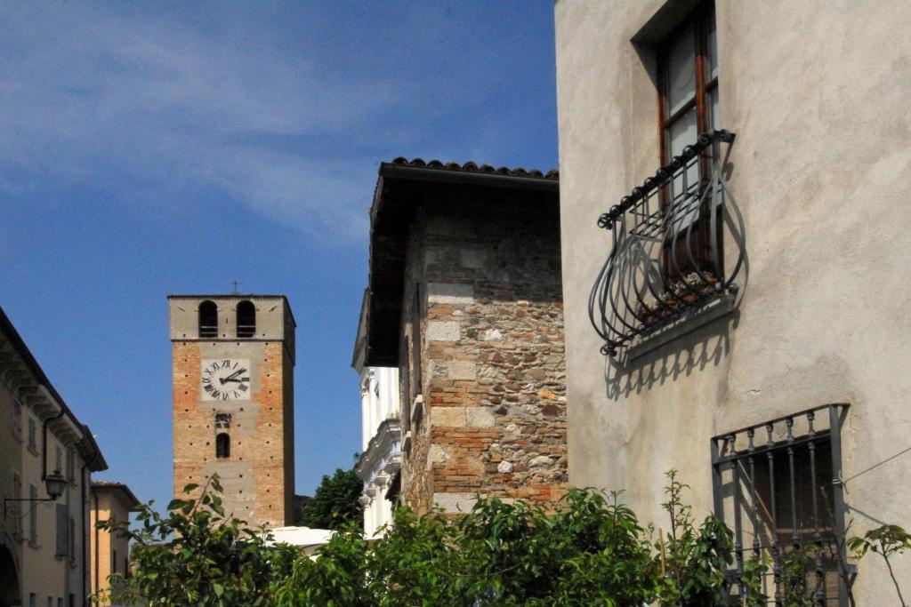 Апартаменты Antica Dimora Dell'Ortolano Castellaro  Экстерьер фото