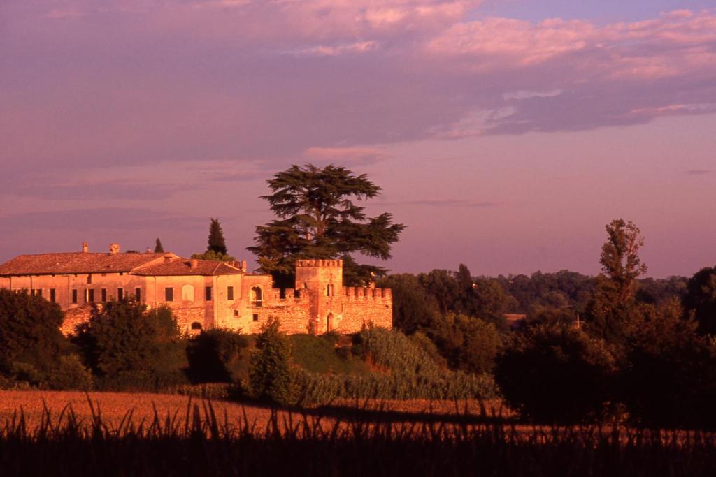 Апартаменты Antica Dimora Dell'Ortolano Castellaro  Экстерьер фото